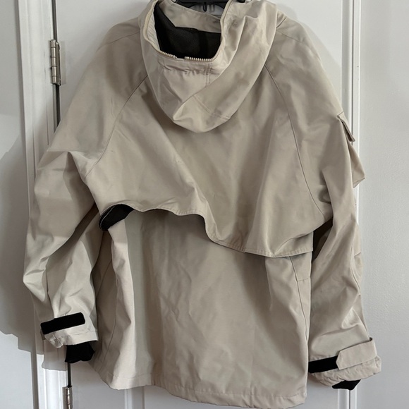 Lunacore Jacket - Picture 2 of 8